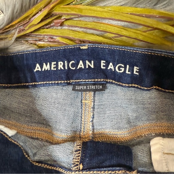 American Eagle Curvy Super Hi Rise Stretch Flare Jeans Sz 14 X Short - Picture 4 of 11